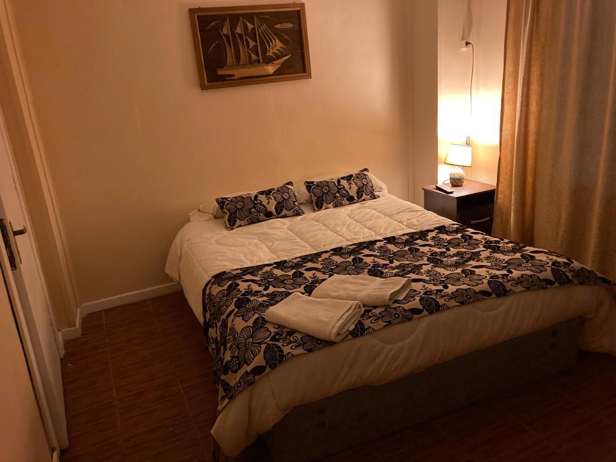 Hostal Hellen Πουέρτο Νατάλες Εξωτερικό φωτογραφία